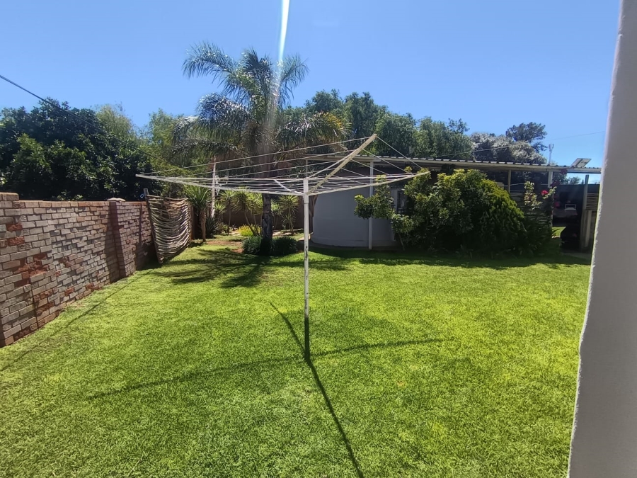3 Bedroom Property for Sale in Verwoerdpark Northern Cape
